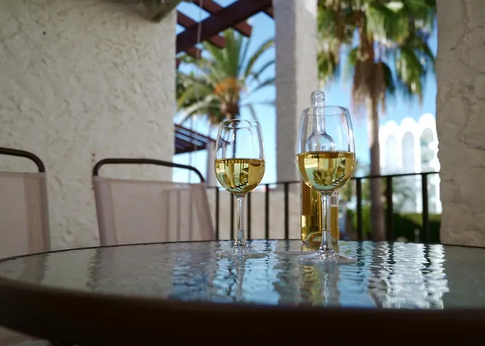 شقة Sunstay Relax Rio Marina نيرخا
